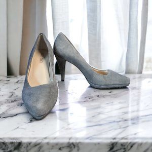 Vintage Ellen Tracy Gray Suede Leather Heels 7.5